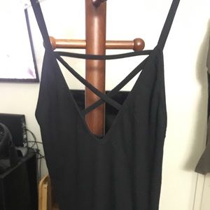 FOREVER 21 Criss cross black tank